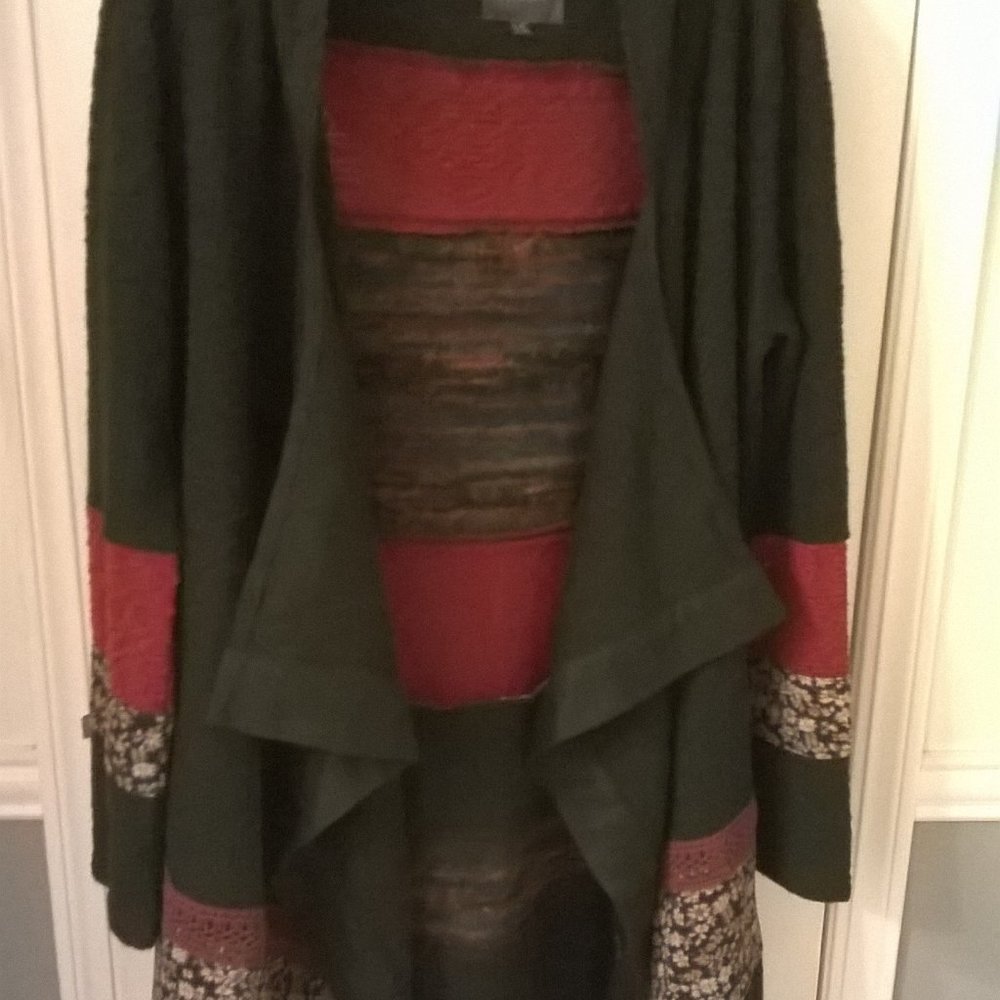 Miss Me Aztec Sweater Size M